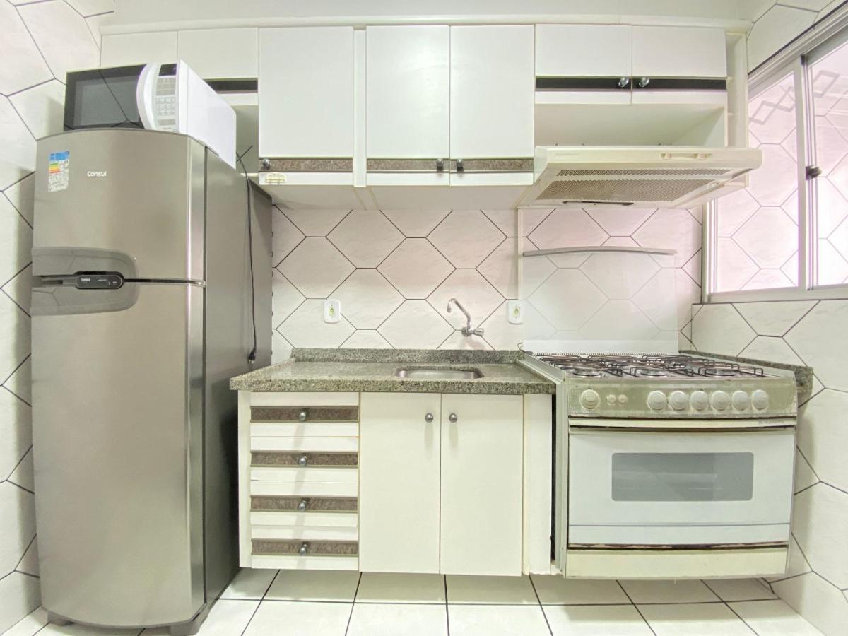Apartamento Cb54 - Currasqueira, 2 Dorm Climatizados, Garagem, Próximo Ao Calçadão, Wi-fi Balneário Camboriú