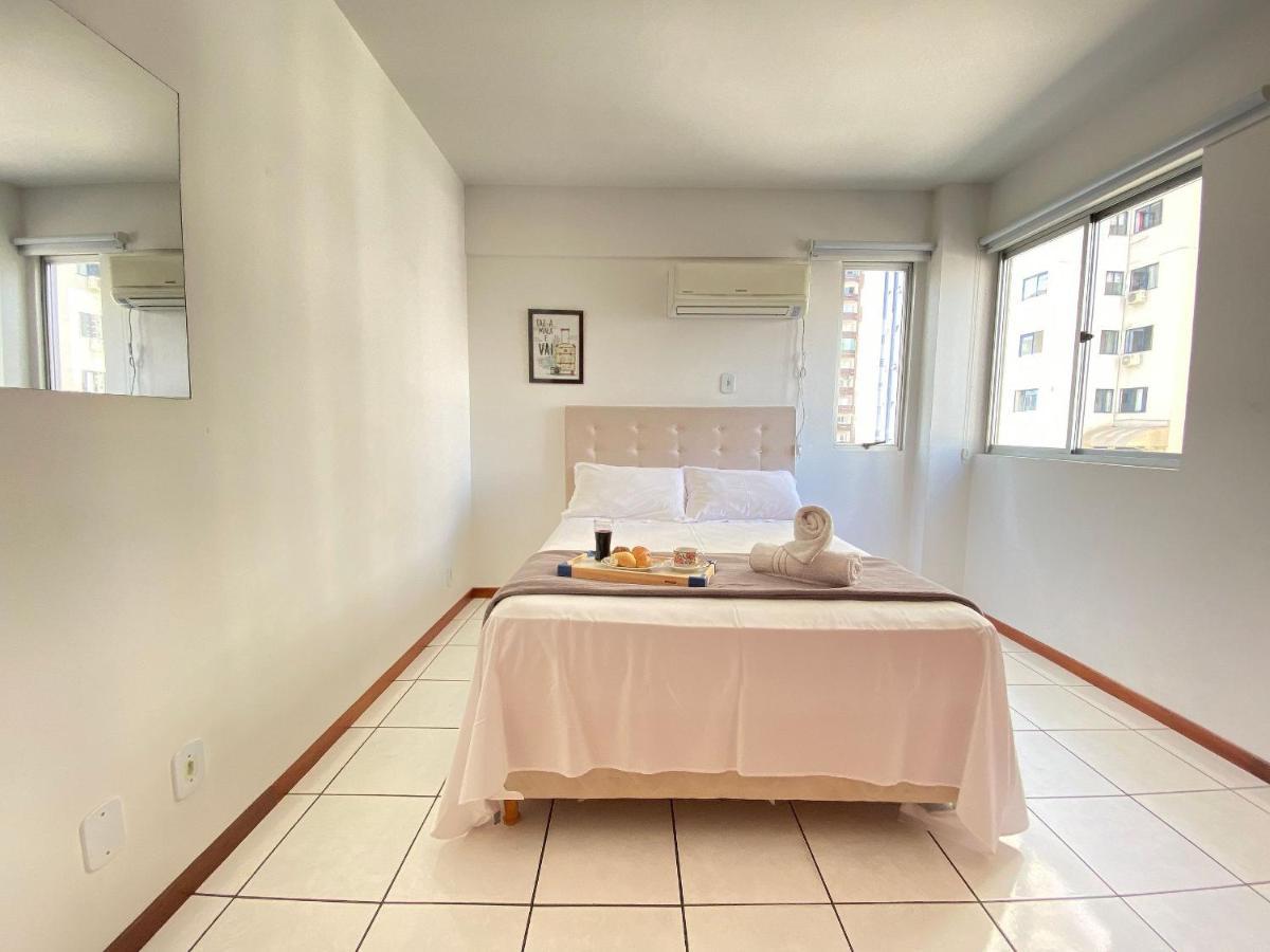 Cb54 - Currasqueira, 2 Dorm Climatizados, Garagem, Próximo Ao Calçadão, Wi-fi Balneário Camboriú